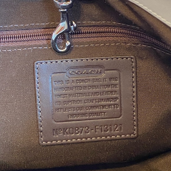 NWT Coach Pieced C Studded Gallery Tote and Wristlet - Picture 7 of 14